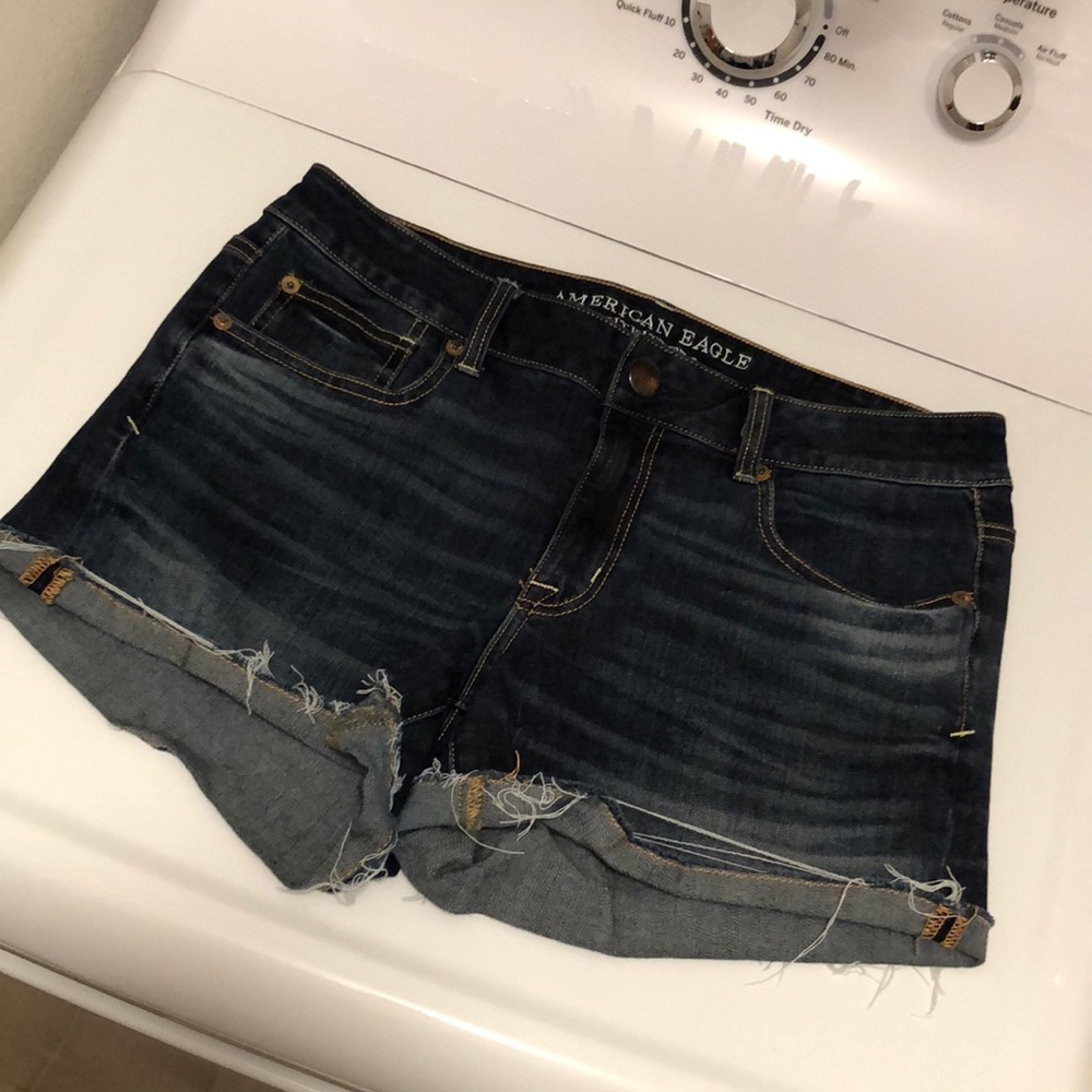 American eagle shorts!